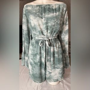 Fashion Nova Off the Shoulders Bell Bottom Sleeves